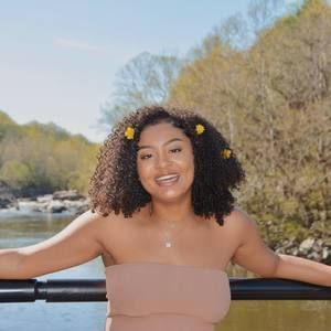 Meet your Posher, Jaylah